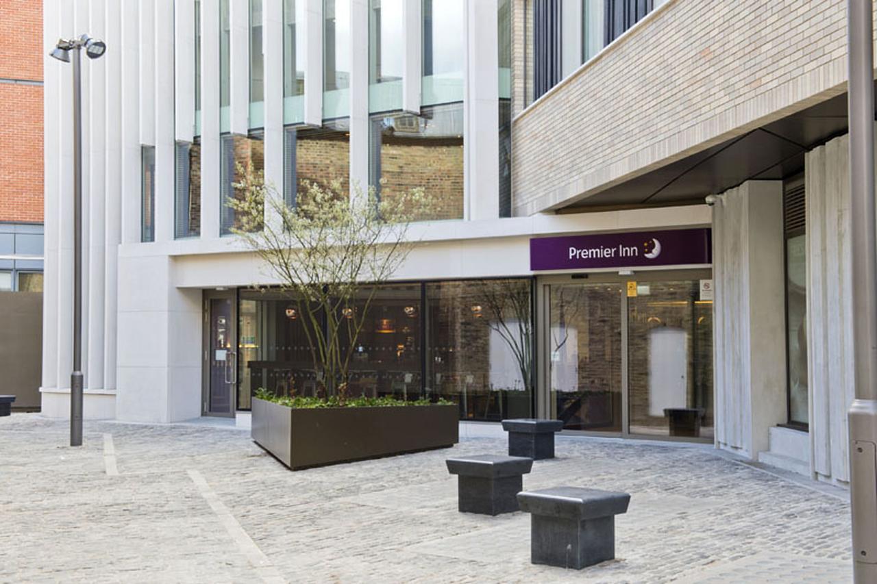Premier Inn Southwark Borough High St London Exteriör bild