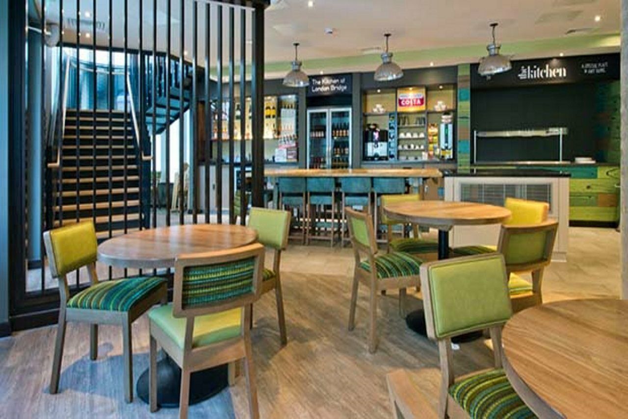 Premier Inn Southwark Borough High St London Exteriör bild